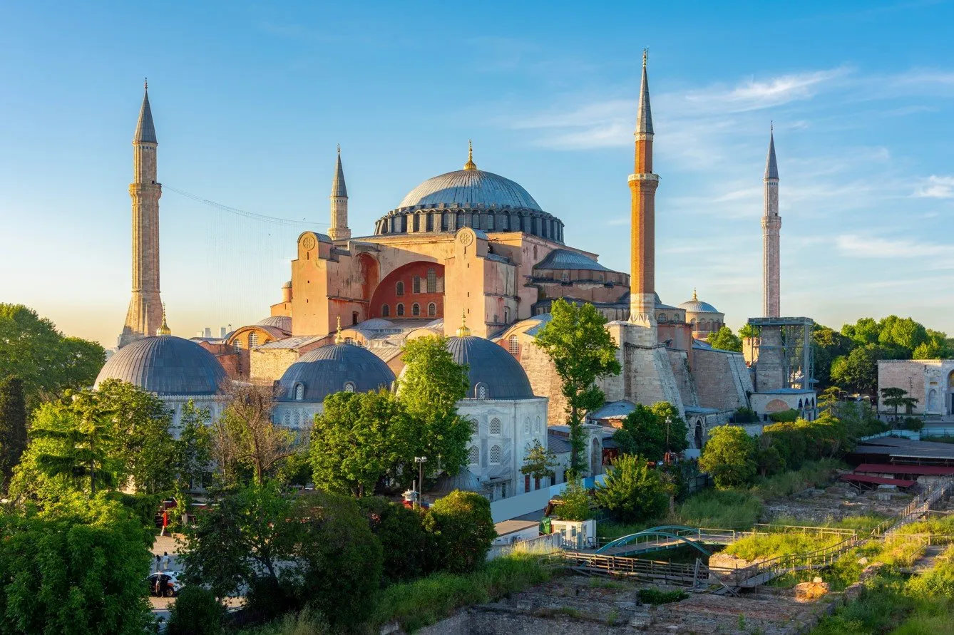 https://ur2h9smi.turpal.com/media/6zOEmQElJFMEypSEwwciOU5OeuraigDUX7CNN6Pl.jpg