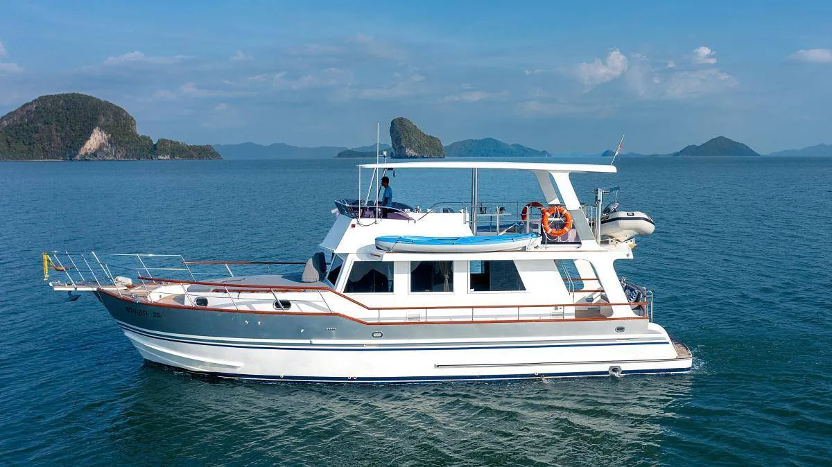 Yacht Cruise Through Thailand’s Lagoons & Islands